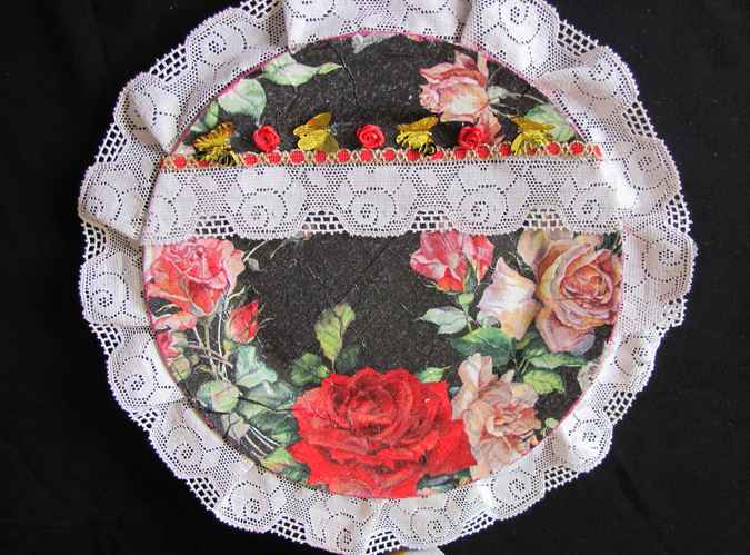 large image of art item: decor – plate black rose red