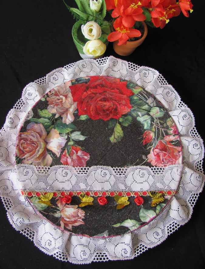 large image of art item: decor – plate black rose red