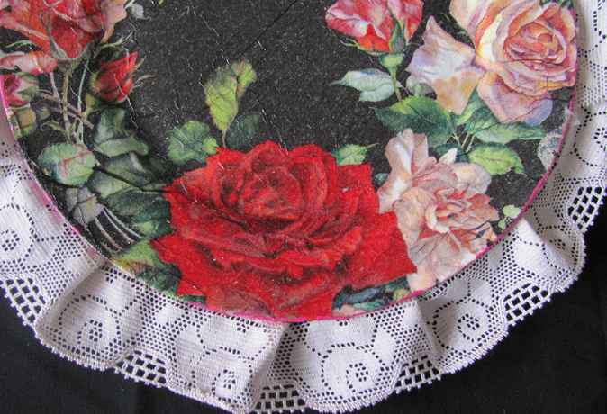 large image of art item: decor – plate black rose red