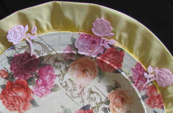 large image of art item: decor – plate oranget pink red roses