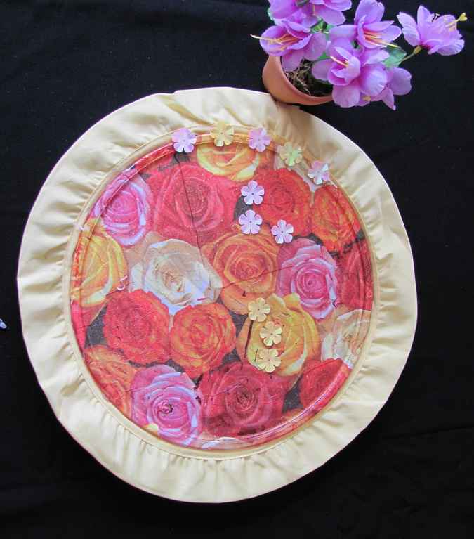large image of art item: decor – plate roses packed