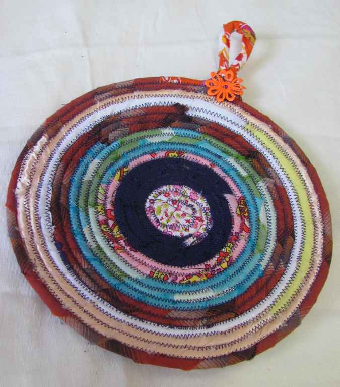 large image of art item: decor – potholder flower orange red white blue