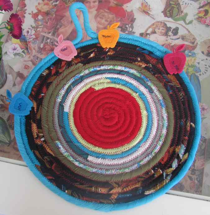 large image of art item: decor – potholder apples red black cyan