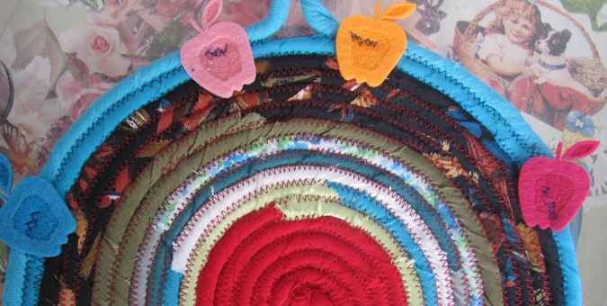 large image of art item: decor – potholder apples red black cyan