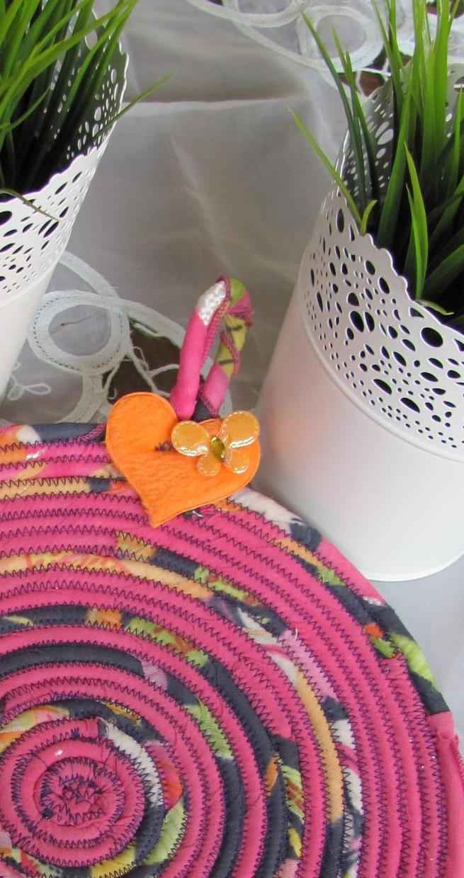 large image of art item: decor – potholder pink