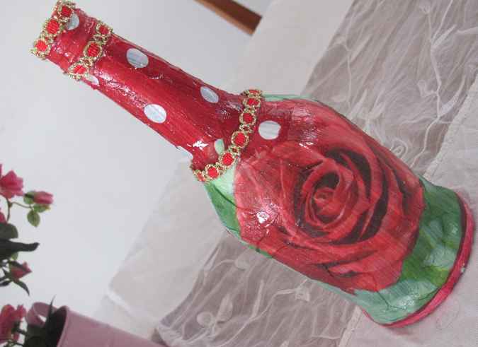 large image of art item: decor – flask red rose regular