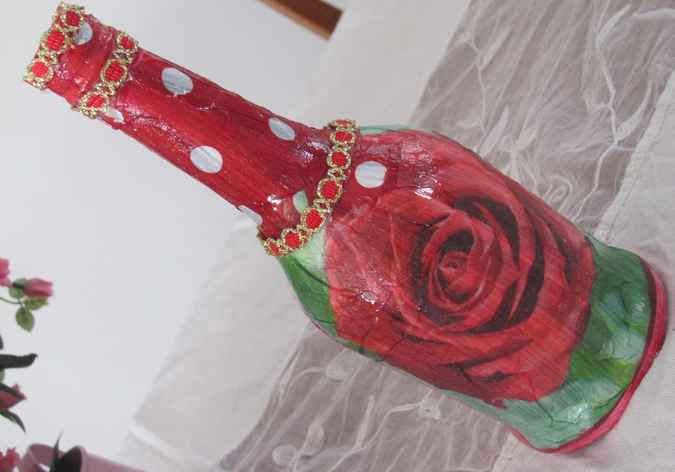 large image of art item: decor – flask red rose regular