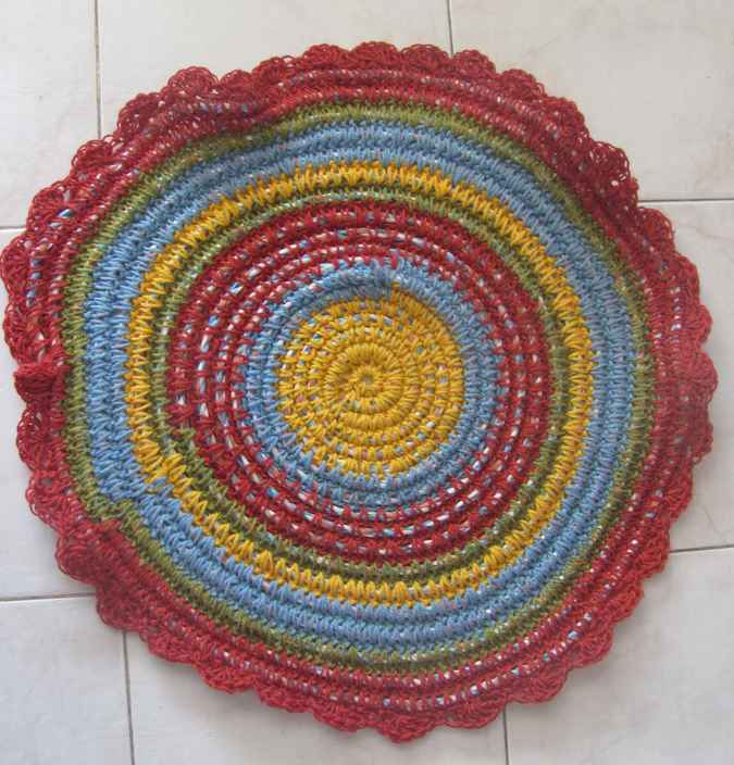 large image of art item: decor – rug darkred bluegreen yellow